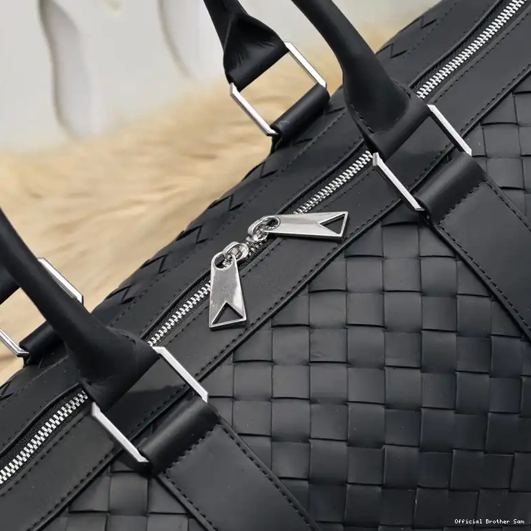 Official Brother Sam 2410YA0186 Veneta Bottega Bags 0528